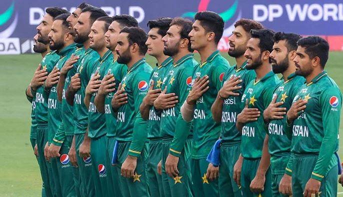 پاکستان کے ورلڈ کپ کیلئے سکواڈ میں سینئر کھلاڑی کی واپسی، مڈل آرڈر کا مسئلہ حل 