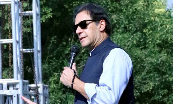 60 فیصد کابینہ ضمانت پر، ملک کا سب سے بڑا ڈاکو وزیراعظم بن گیا: عمران خان 
