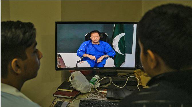 قاتلانہ حملہ ،عمران خان اب براہ راست عوام کا سامنا نہیں کریں گے