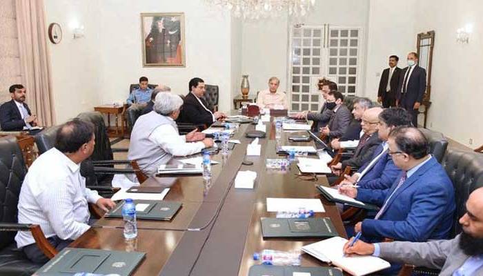  وزیر اعظم کی زیر صدارت اہم اجلاس طلب ،صدر عارف علوی سے ملاقاتوں اور صوبائی اسمبلیوں کی تحلیل کے حوالے سے غور کیا جائے گا