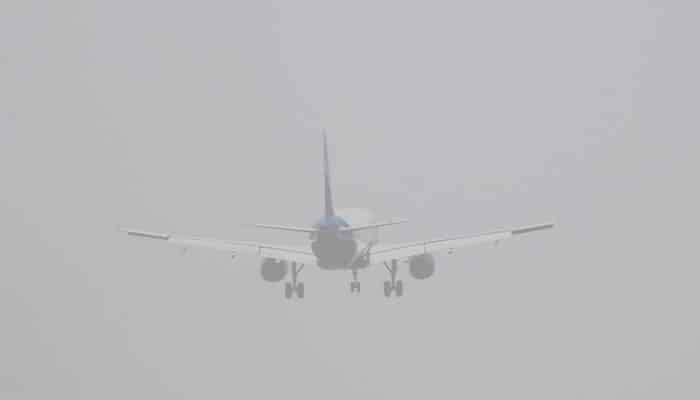 لاہور ایئر   پورٹ پر   دھند کا  راج ، فضائی آپریشن متاثر 
