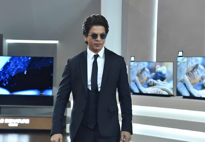 شاہ رخ خان دنیا کے چوتھے امیر ترین اداکار بن گئے