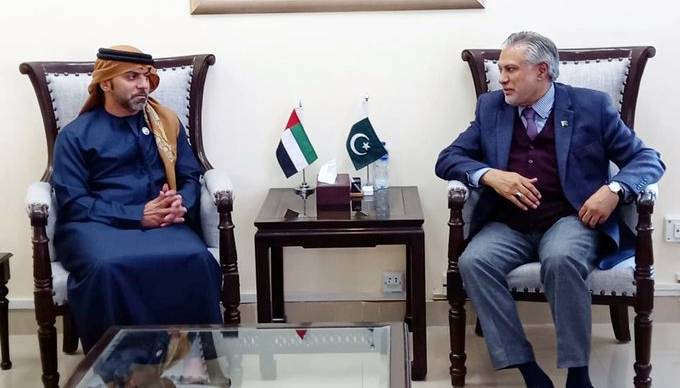وزیر خزانہ اسحاق ڈار سے اماراتی سفیر کی ملاقات