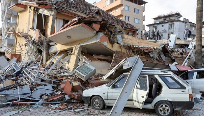  ترکیہ:تباہ کن زلز لے سے ہلاکتوں کی تعداد 8ہزار سے تجاوز کر گئی 