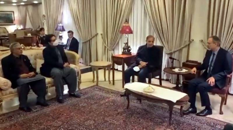 وزیراعظم اور وزیر خارجہ کا ترکیہ کے سفارت خانے کا دورہ 