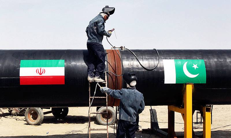 آئی ایم ایف معاہدے کی وجہ سے ایران سے سستا تیل نہیں خرید سکتے : دفتر خارجہ 
