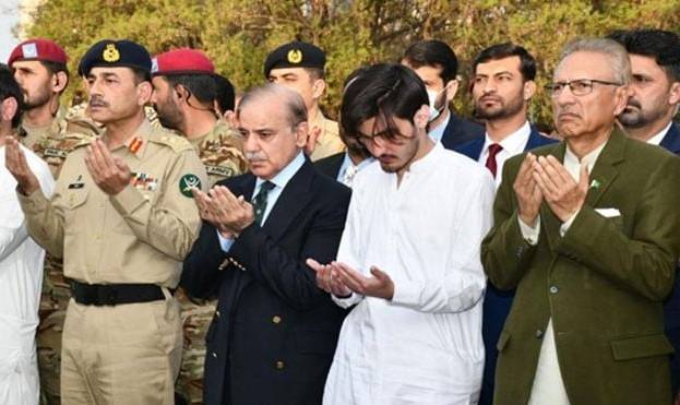 شہید بریگیڈئیر مصطفی کمال برکی سپرد خاک، صدر، وزیراعظم اور آرمی چیف کی نماز جنازہ میں شرکت