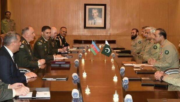 آرمی چیف جنرل عاصم منیر سے آذری  نائب وزیر دفاع کی ملاقات
