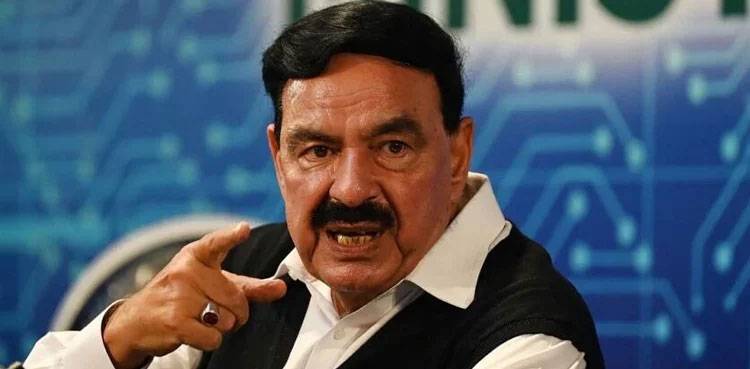 عمران خان کو نہیں چھوڑوں گا، جلد ن لیگ اور پیپلز پارٹی کی لڑائی ہو گی: شیخ رشید احمد