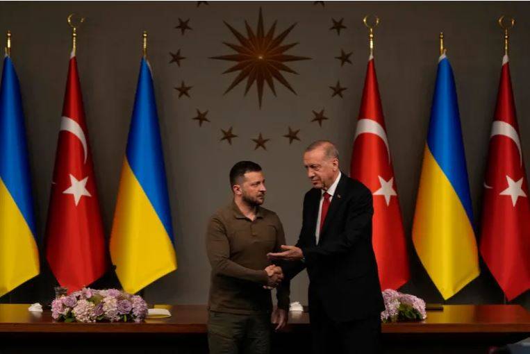 ترک صدر رجب طیب اردوان نے یوکرین کی نیٹو میں شمولیت کی حمایت کردی