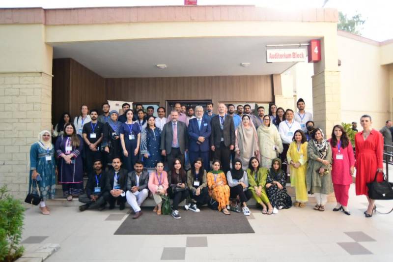  یورپی یونین کےا سکالرشپ  حاصل کرنےوالے پاکستانی طلبہ  یورپی یونیورسٹیز   روانہ