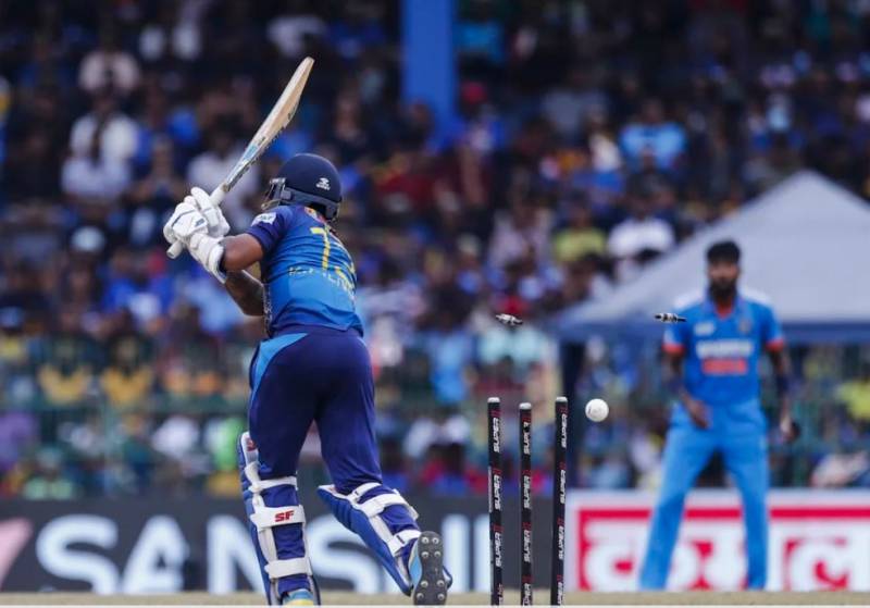سری لنکا نے ایشیا کپ پلیٹ میں رکھ کر بھارت کے حوالے کردیا