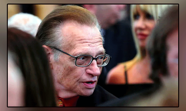 Leading US host Larry King has fallen victim to a global epidemic